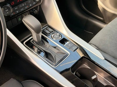 2026 Mitsubishi Eclipse Cross SE
