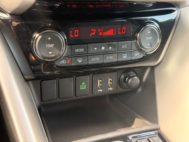 2026 Mitsubishi Eclipse Cross SE