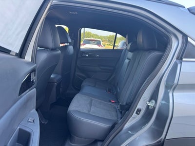 2025 Mitsubishi Eclipse Cross Base