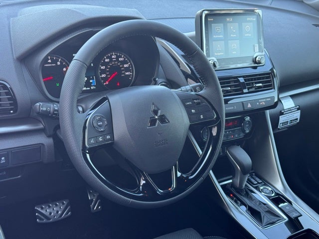 2025 Mitsubishi Eclipse Cross Base