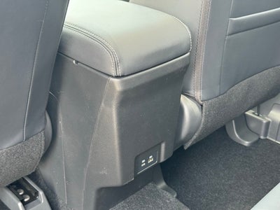 2025 Mitsubishi Eclipse Cross Base