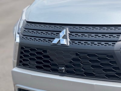 2025 Mitsubishi Eclipse Cross Base