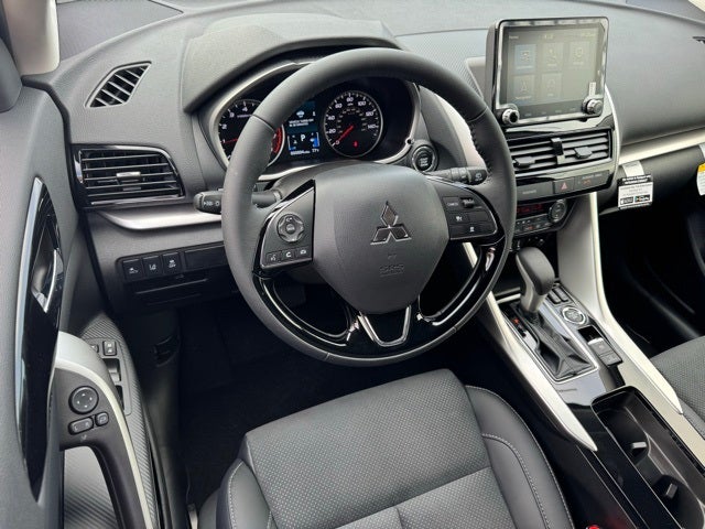 2025 Mitsubishi Eclipse Cross Base