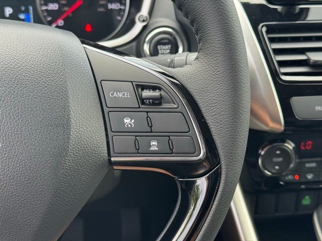 2025 Mitsubishi Eclipse Cross Base