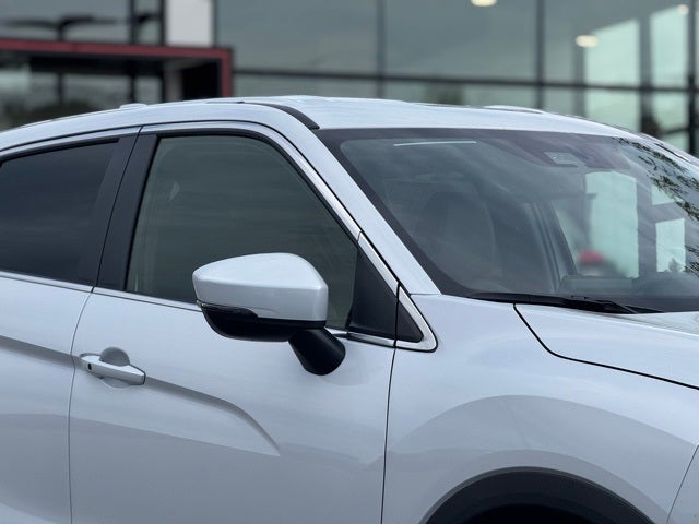 2025 Mitsubishi Eclipse Cross Base