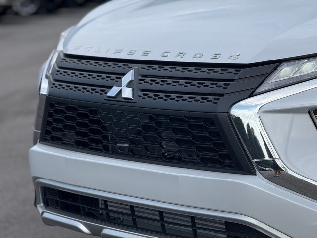2025 Mitsubishi Eclipse Cross Base