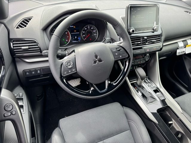 2026 Mitsubishi Eclipse Cross Base