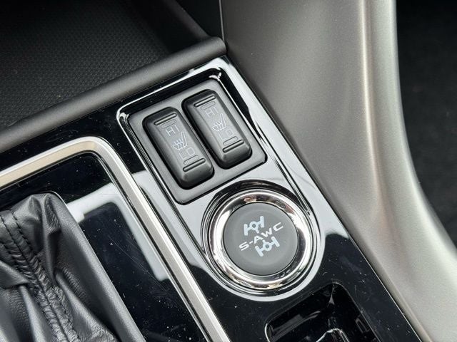 2026 Mitsubishi Eclipse Cross Base