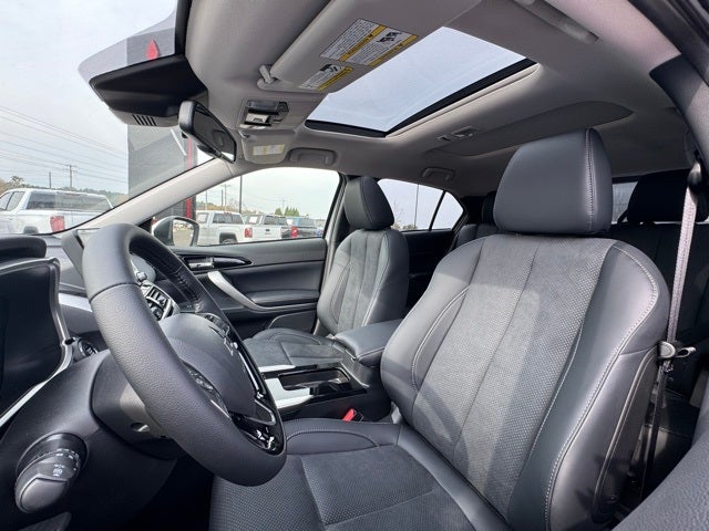 2026 Mitsubishi Eclipse Cross Base