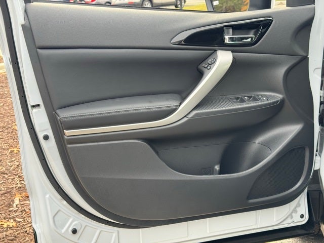 2026 Mitsubishi Eclipse Cross Base