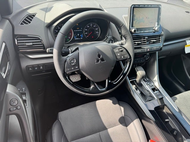 2025 Mitsubishi Eclipse Cross Base