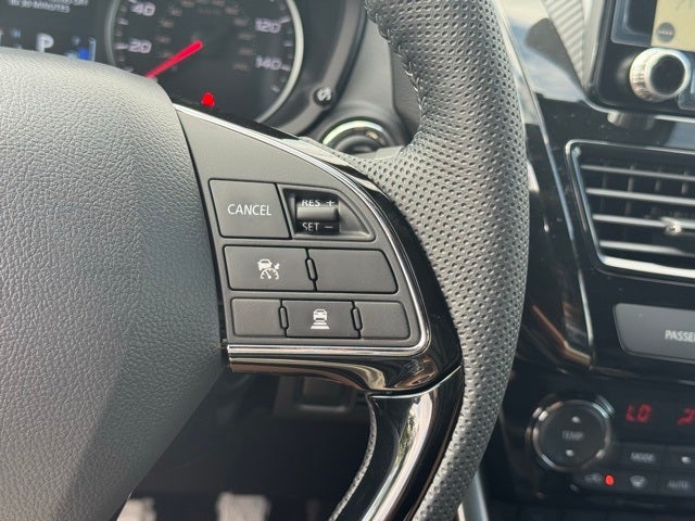 2025 Mitsubishi Eclipse Cross Base