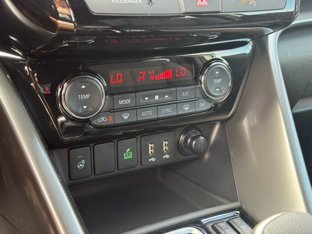 2025 Mitsubishi Eclipse Cross Base