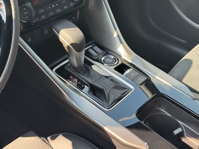 2025 Mitsubishi Eclipse Cross Base