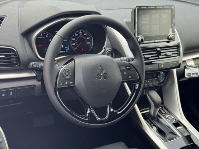 2025 Mitsubishi Eclipse Cross Base