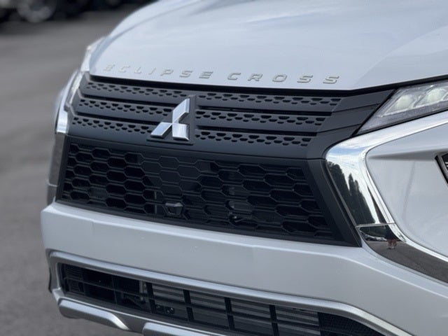 2025 Mitsubishi Eclipse Cross Base