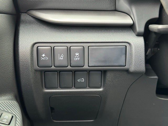 2026 Mitsubishi Eclipse Cross Base