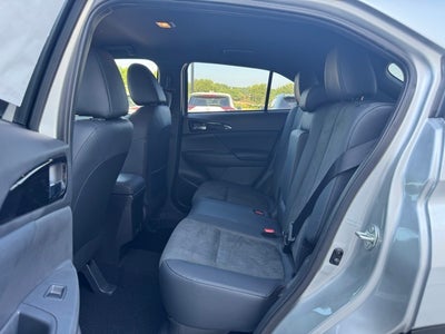 2025 Mitsubishi Eclipse Cross Base