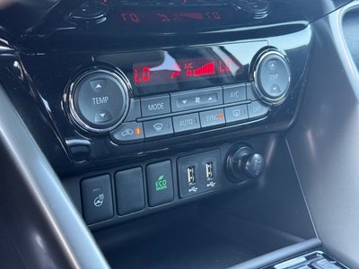 2025 Mitsubishi Eclipse Cross Base