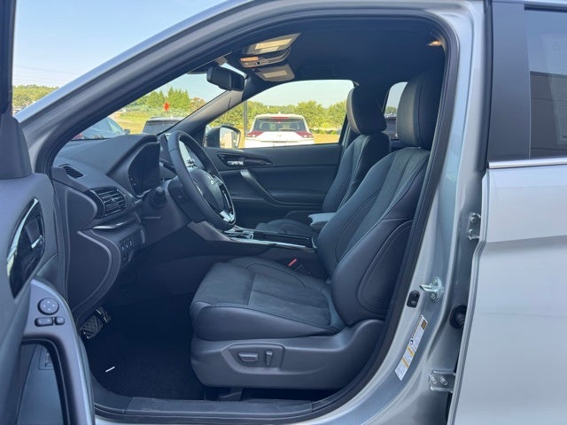 2025 Mitsubishi Eclipse Cross Base