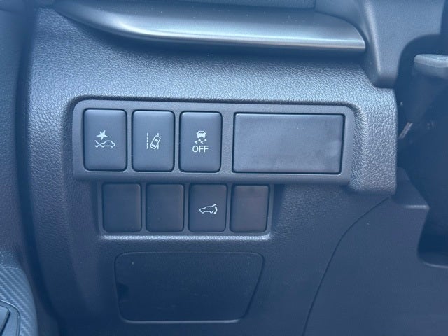 2025 Mitsubishi Eclipse Cross Base