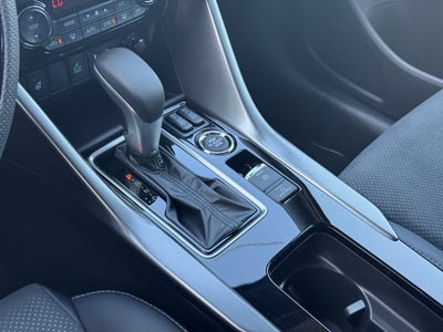 2025 Mitsubishi Eclipse Cross Base