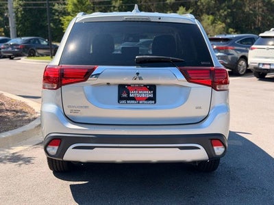 2020 Mitsubishi Outlander Base
