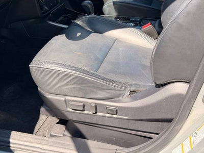 2020 Mitsubishi Outlander Base