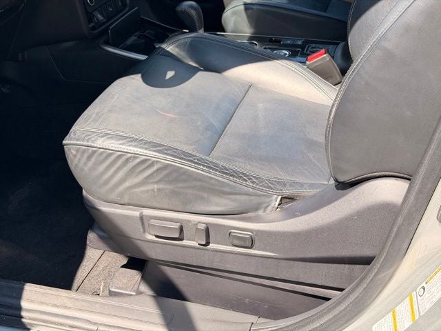 2020 Mitsubishi Outlander Base
