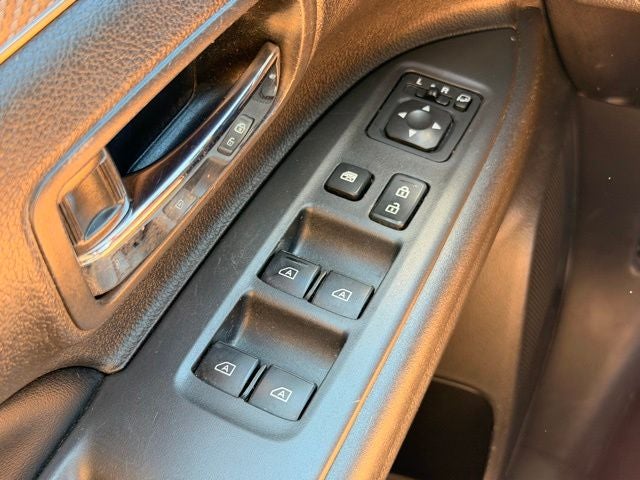 2020 Mitsubishi Outlander Base