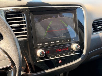2020 Mitsubishi Outlander Base