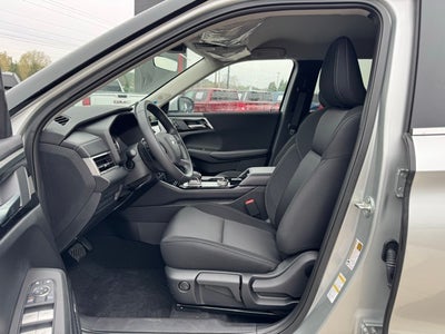 2025 Mitsubishi Outlander ES