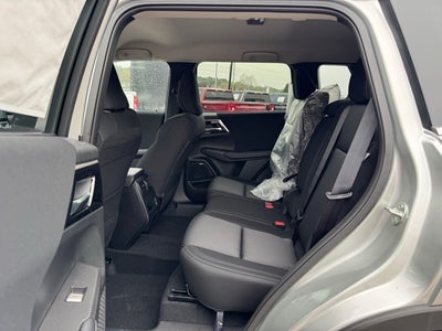 2025 Mitsubishi Outlander ES