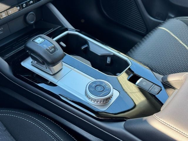 2026 Mitsubishi Outlander ES