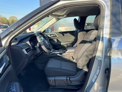 2026 Mitsubishi Outlander ES