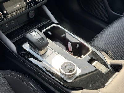 2026 Mitsubishi Outlander ES