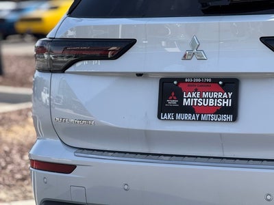 2026 Mitsubishi Outlander ES