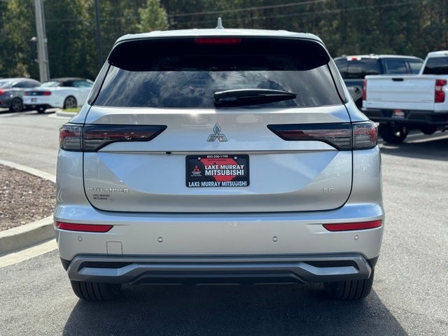 2025 Mitsubishi Outlander SE