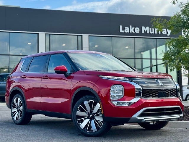 2025 Mitsubishi Outlander SE