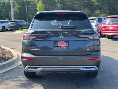2025 Mitsubishi Outlander SE