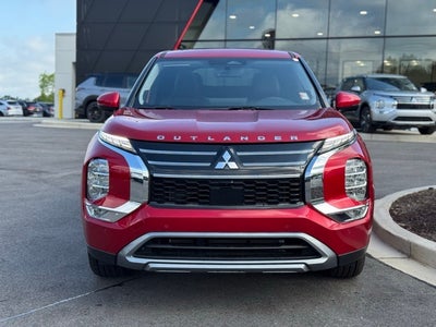 2025 Mitsubishi Outlander SE
