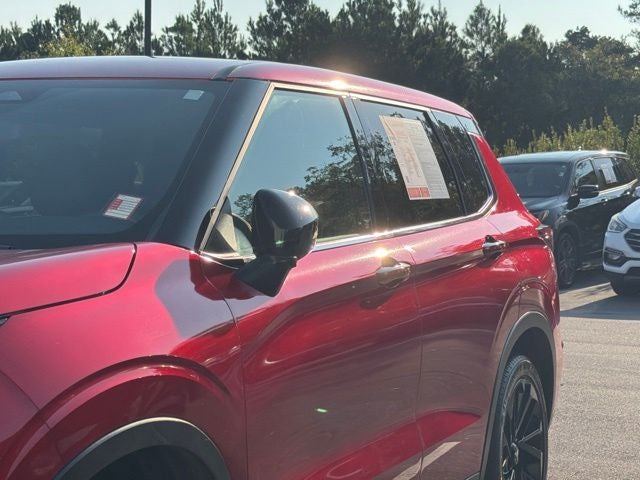 2024 Mitsubishi Outlander SE Black Edition
