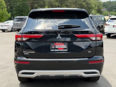 2024 Mitsubishi Outlander SE
