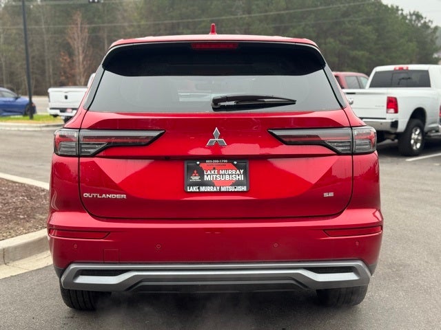 2025 Mitsubishi Outlander SE
