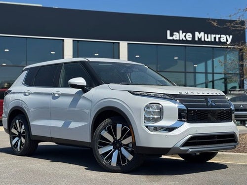 2026 Mitsubishi Outlander Base