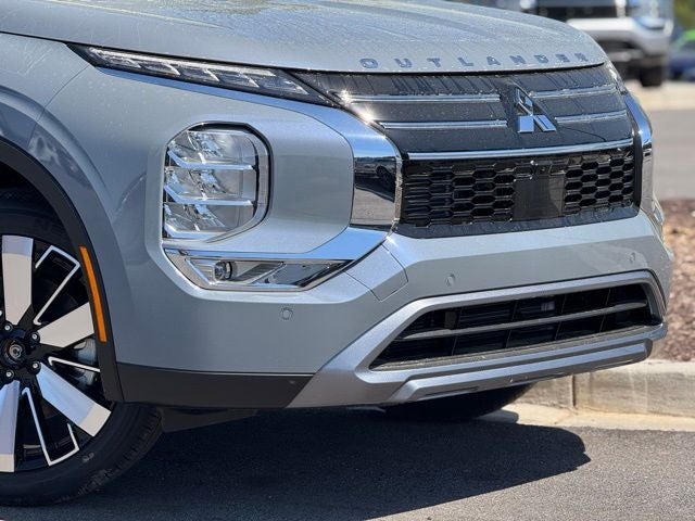 2026 Mitsubishi Outlander Base