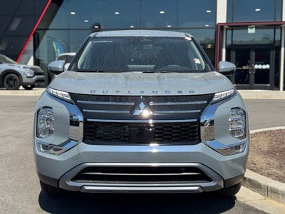 2026 Mitsubishi Outlander Base