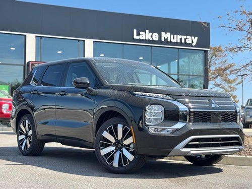 2026 Mitsubishi Outlander Base