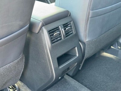 2026 Mitsubishi Outlander Base