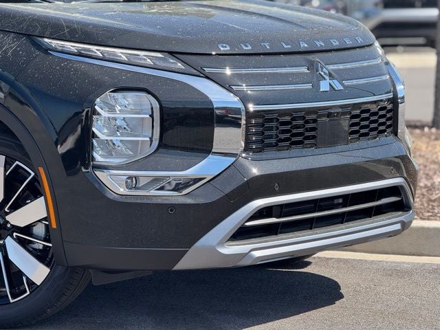 2026 Mitsubishi Outlander Base